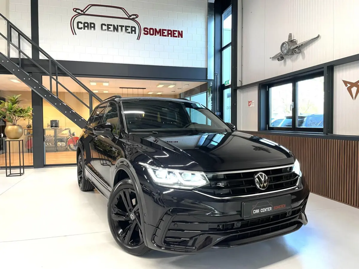 1.5 TSI R-Line Black Style/ Cam/ Keyless/ Matrix IQ