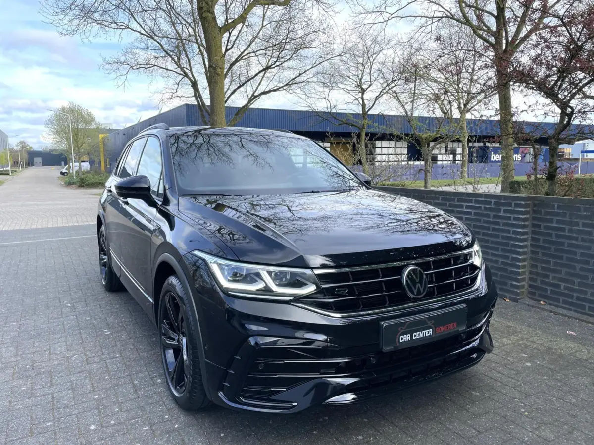 1.5 TSI R-Line Black Style/ Cam/ Keyless/ Matrix IQ