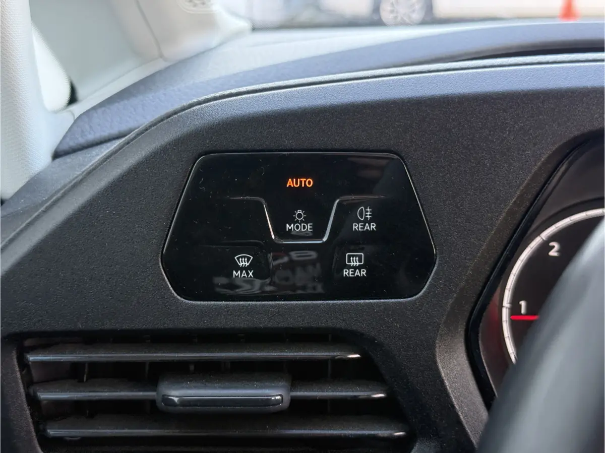2.0 TDI 122PK Automaat L1 Cruise Control Climate Control Carplay Parkeersensoren