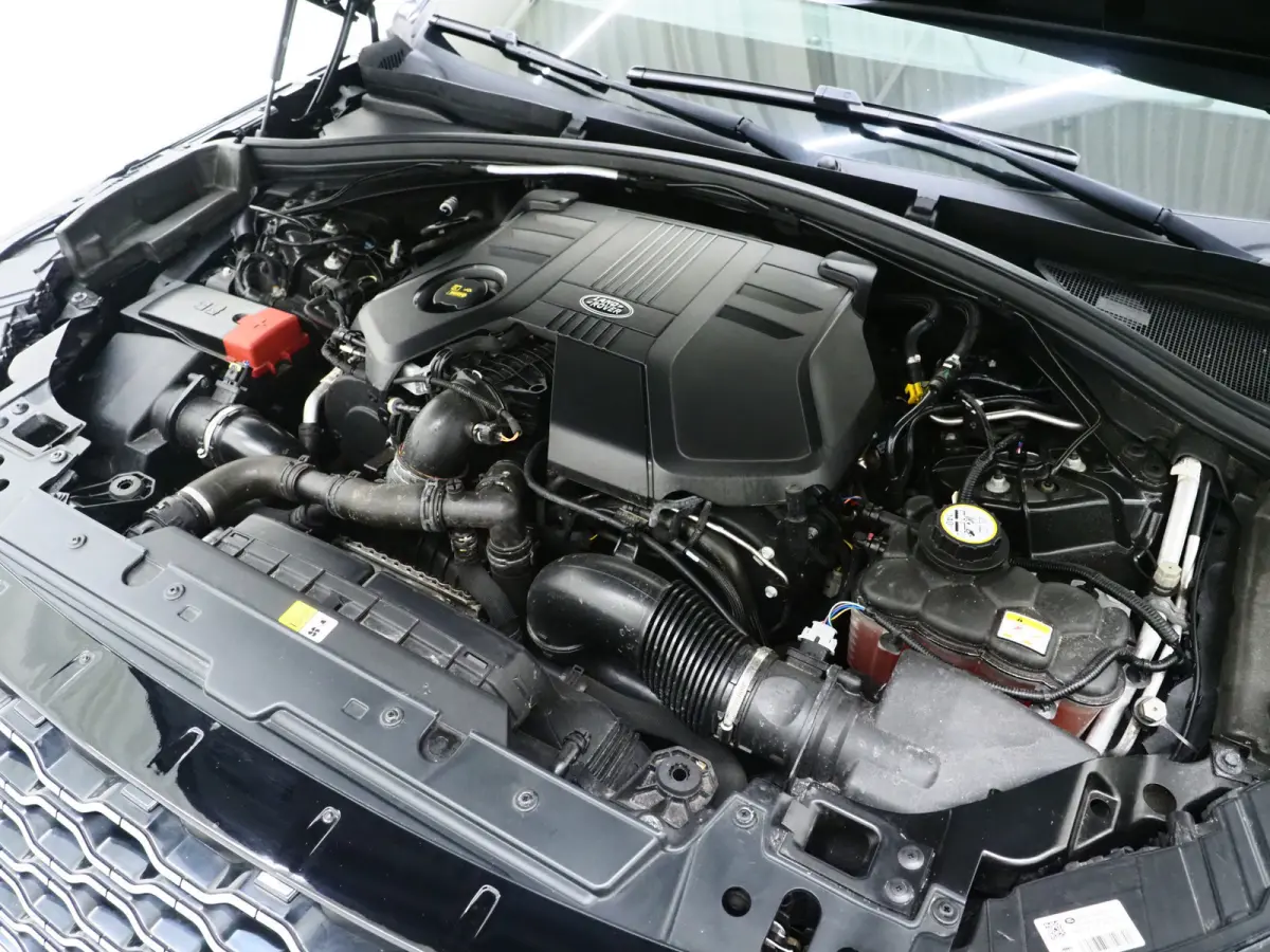 3.0 V6 AWD 300PK | NL Auto | Panoramadak | Luchtvering | 360 | Trekhaak | Meridian | Keyless | Carplay
