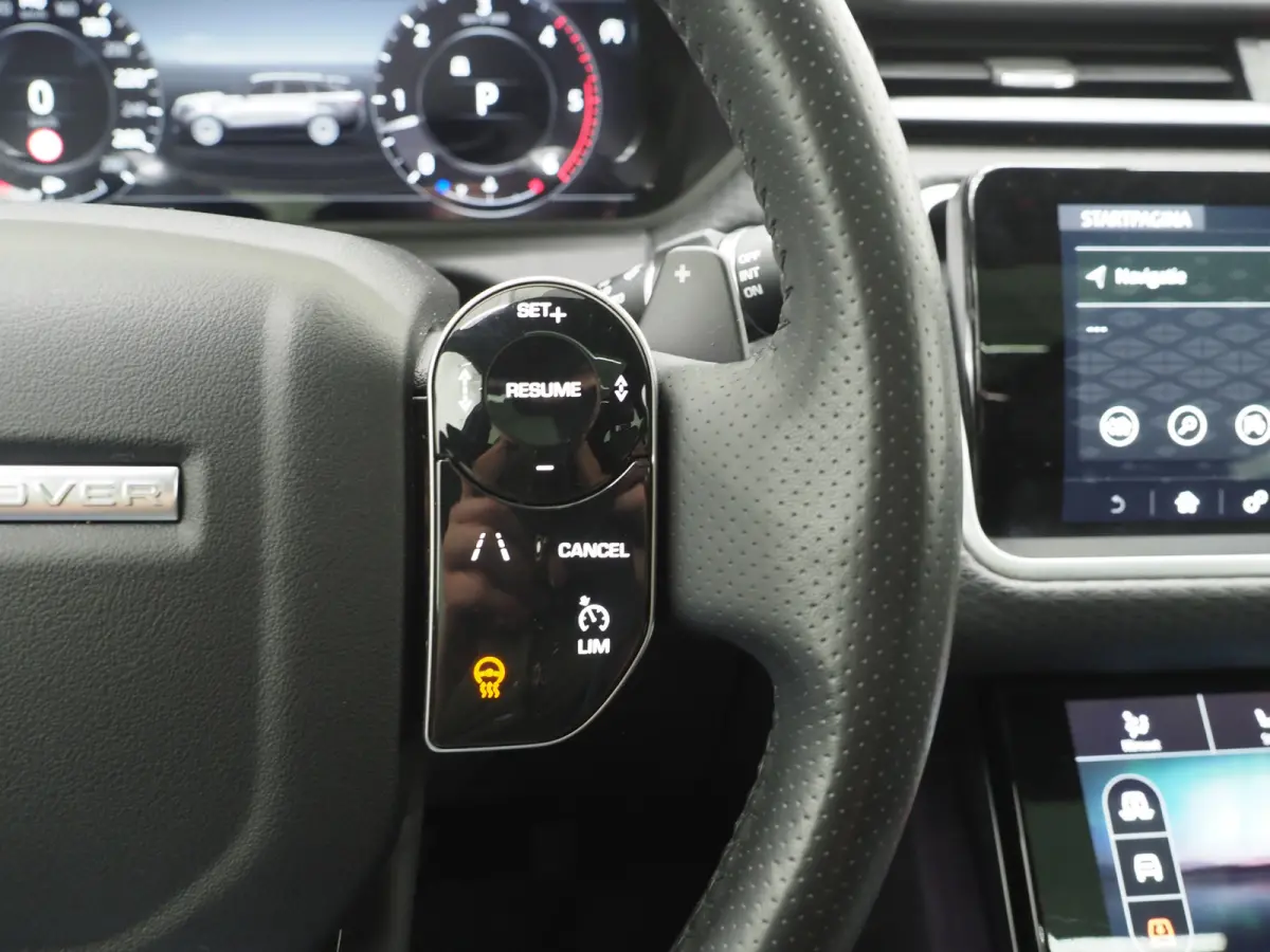 3.0 V6 AWD 300PK | NL Auto | Panoramadak | Luchtvering | 360 | Trekhaak | Meridian | Keyless | Carplay