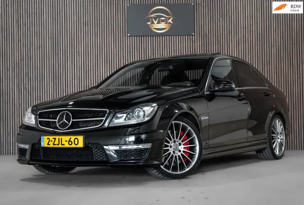 AMG 63 Performance Package 487PK Carbon