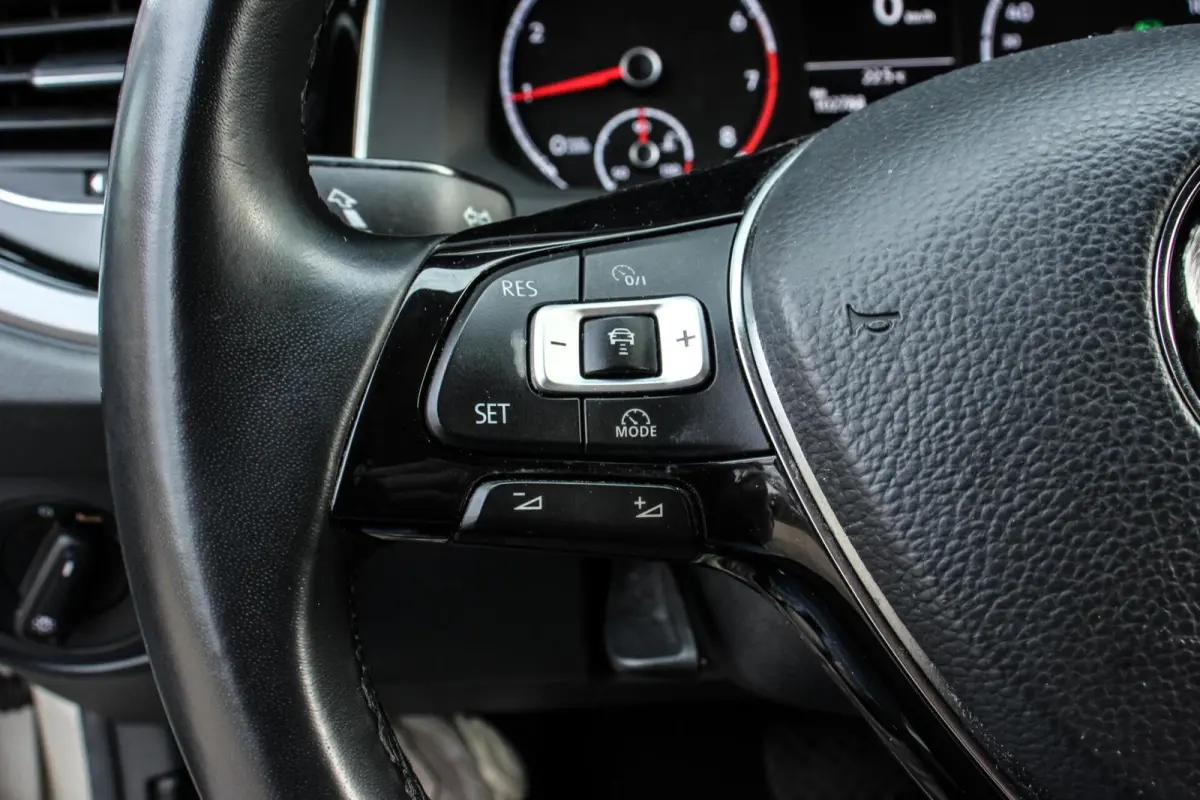 1.0 TSI Highline ACC/DSG/Sfeerverlichting
