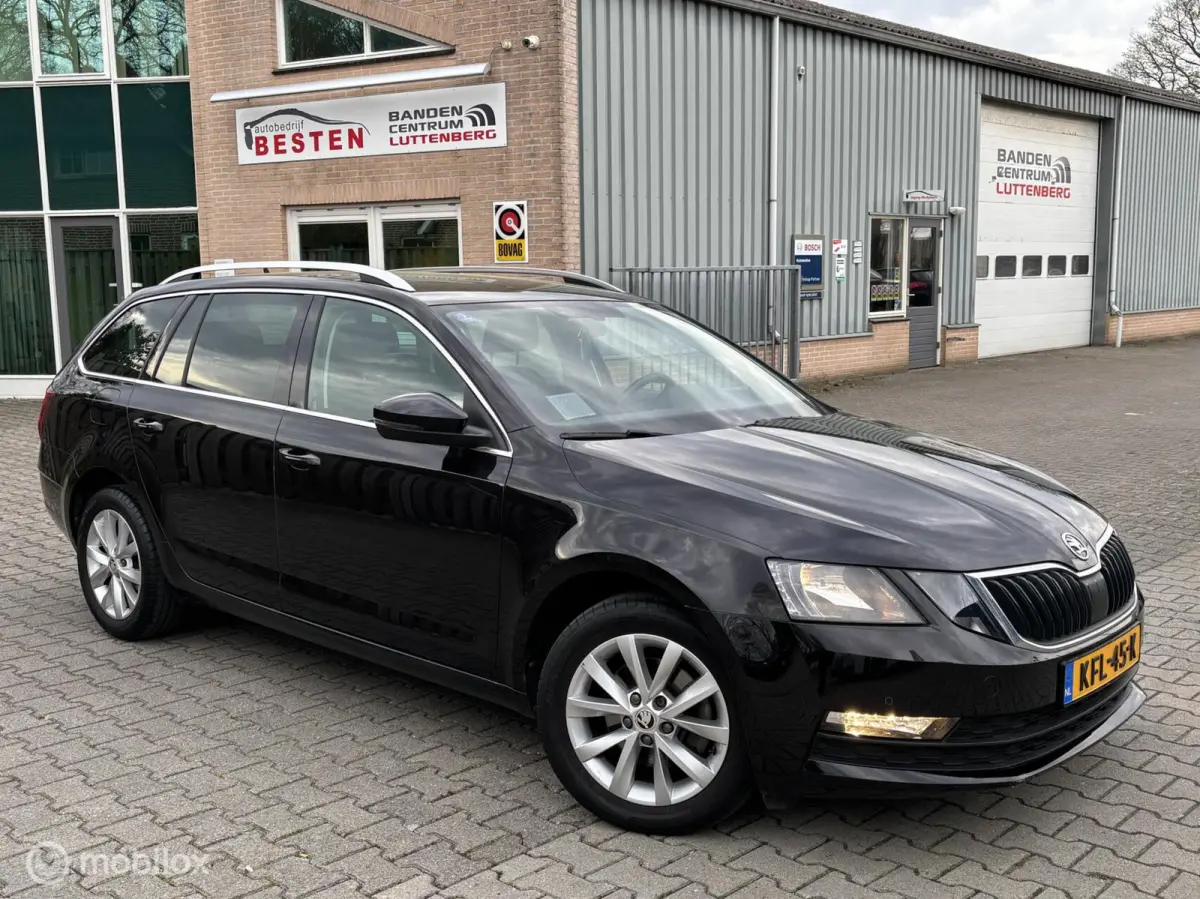 1.0 TSI Greentech Business Edition.