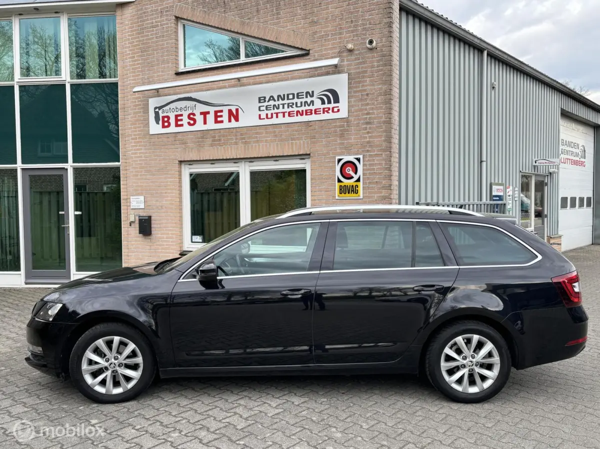 1.0 TSI Greentech Business Edition.