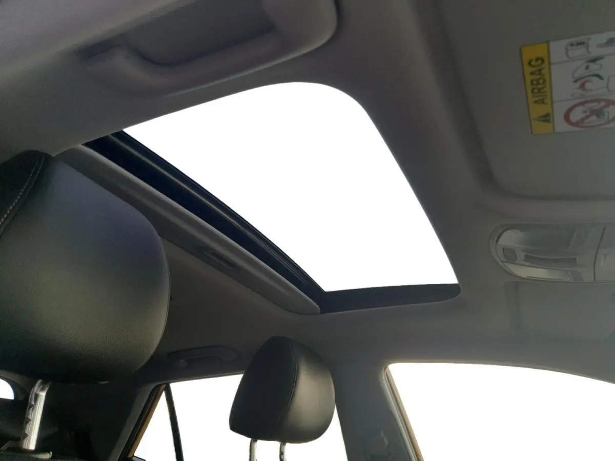 1.0T MHEV GT-PlusLine | Schuifdak | Stoel en stuurverwarming | Navigatie | Camera | Climate control | Cruise control | Getinte ramen achter | Parkeersensoren voor en achter |