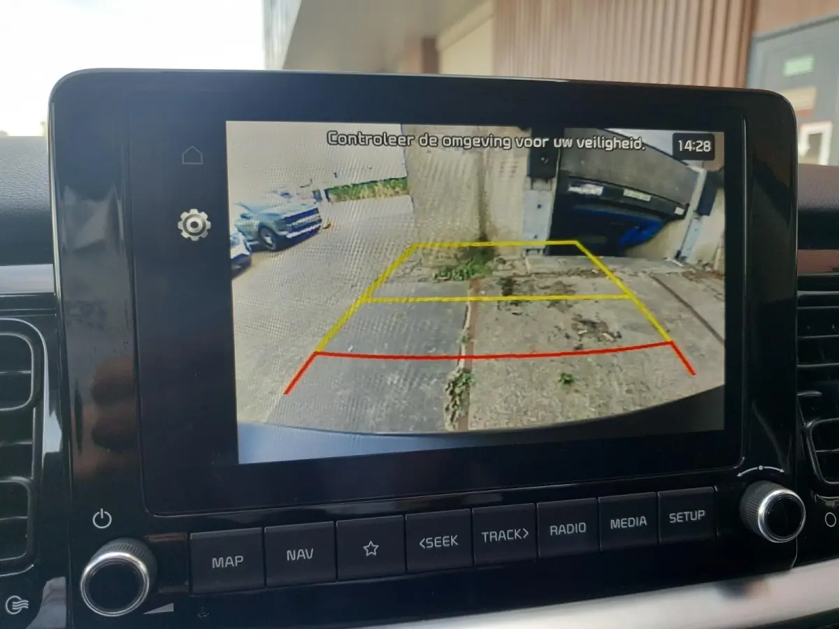 1.0T MHEV GT-PlusLine | Schuifdak | Stoel en stuurverwarming | Navigatie | Camera | Climate control | Cruise control | Getinte ramen achter | Parkeersensoren voor en achter |