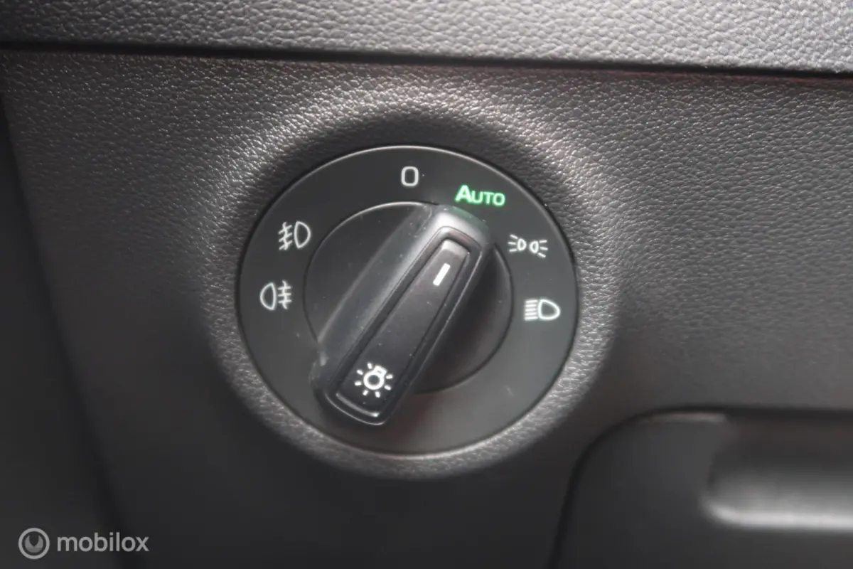 1.0 TSI Style Business,CARPLAY,NAVI,CLIMA,CAMERA