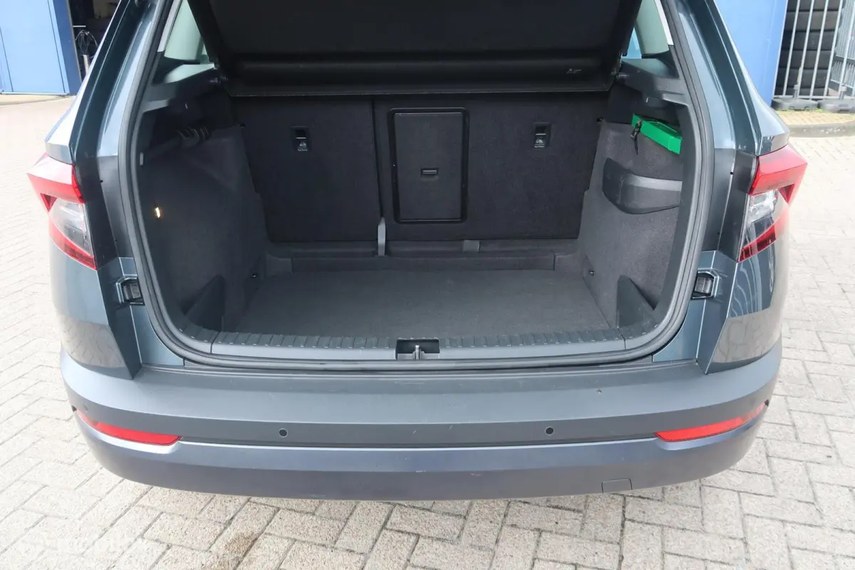 1.0 TSI Style Business,CARPLAY,NAVI,CLIMA,CAMERA