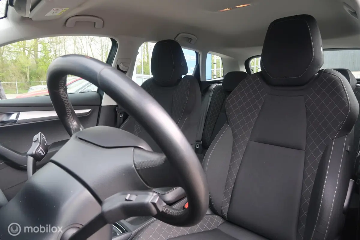 1.0 TSI Style Business,CARPLAY,NAVI,CLIMA,CAMERA