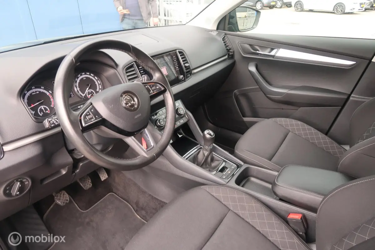 1.0 TSI Style Business,CARPLAY,NAVI,CLIMA,CAMERA