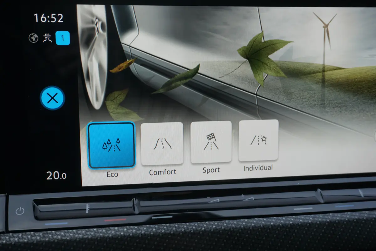 1.5 TSI R-Line | IQ LED | CAMERA | Harman/Kardon | ACC |
