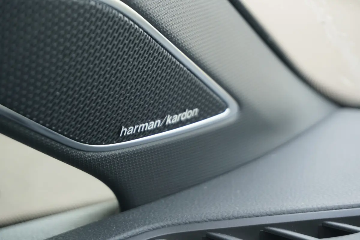 1.5 TSI R-Line | IQ LED | CAMERA | Harman/Kardon | ACC |