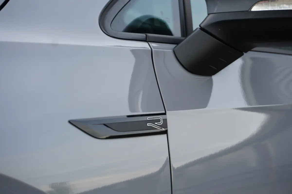 1.5 TSI R-Line | IQ LED | CAMERA | Harman/Kardon | ACC |