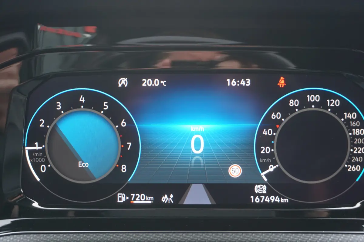 1.5 TSI R-Line | IQ LED | CAMERA | Harman/Kardon | ACC |