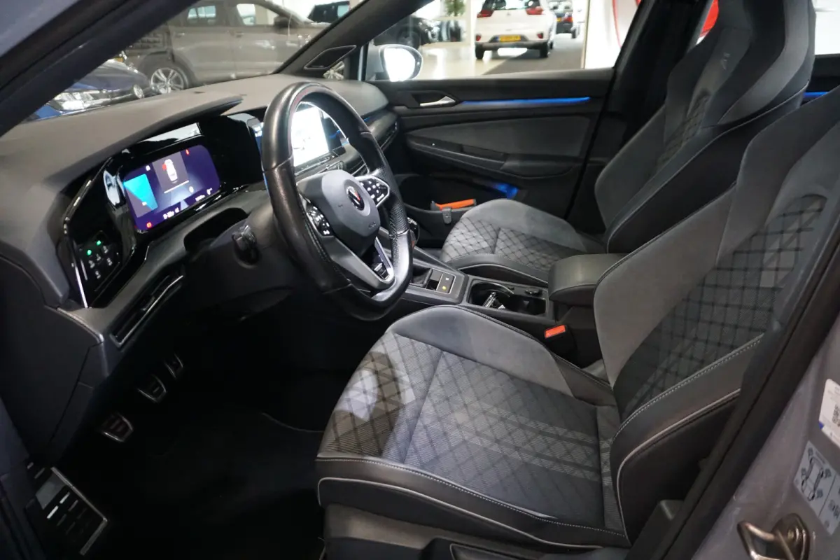 1.5 TSI R-Line | IQ LED | CAMERA | Harman/Kardon | ACC |