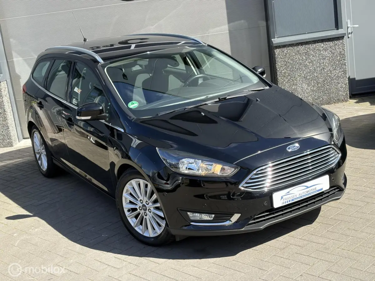 1.0 Titanium Navi/Pakeersensoren nette auto