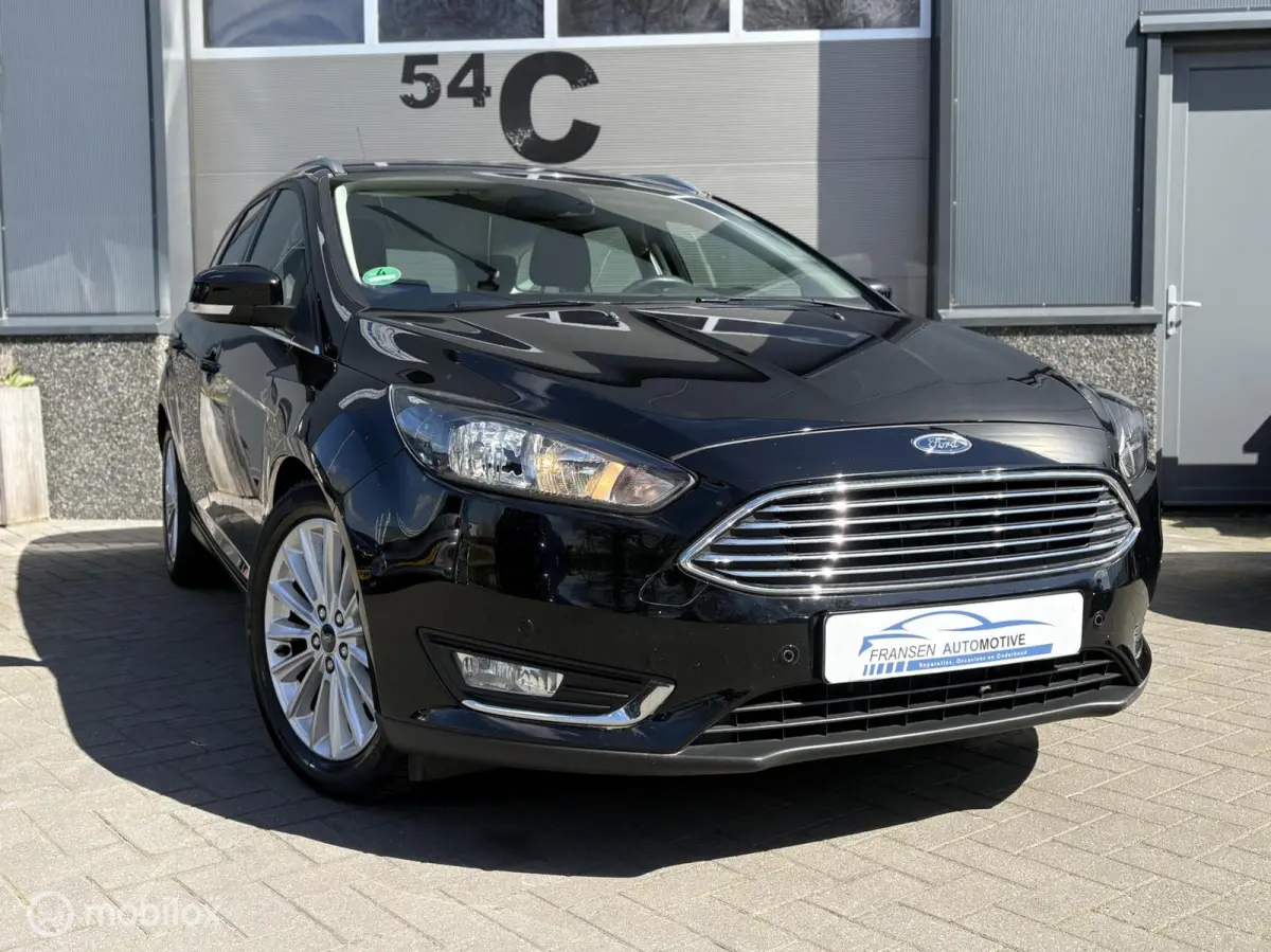 1.0 Titanium Navi/Pakeersensoren nette auto