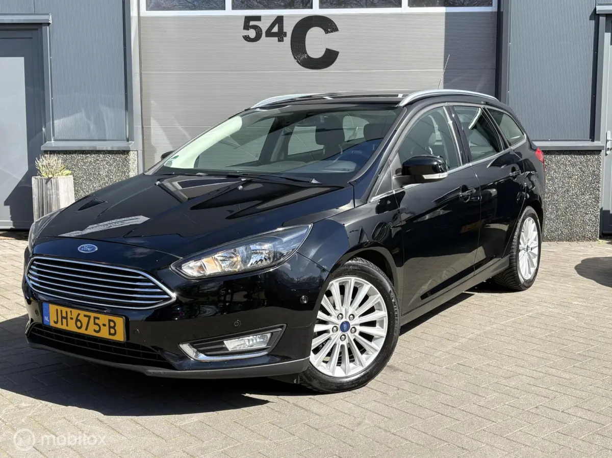 1.0 Titanium Navi/Pakeersensoren nette auto