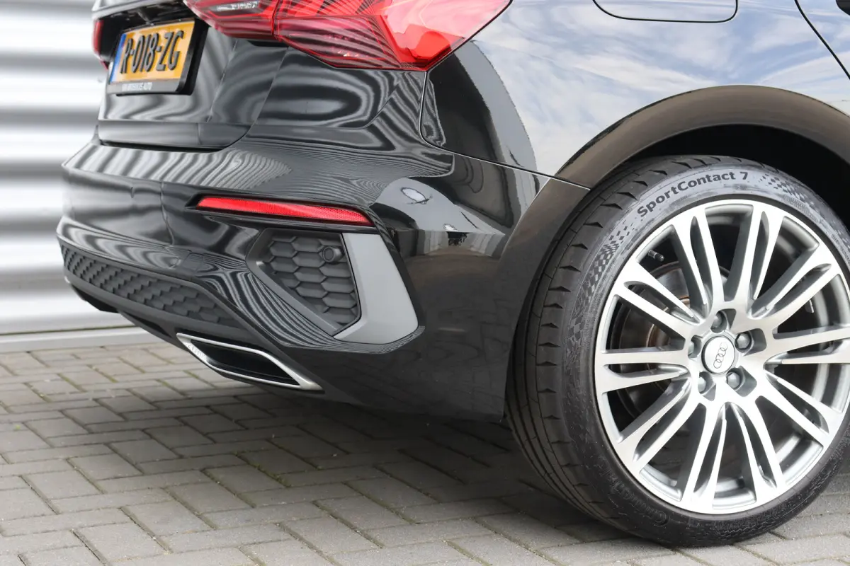 35 TFSI 150PK S EDITION AUTOMAAT / NAVI / LEDER / CLIMA / FULL-LED / PDC / KEYLESS / 18" LMV / CAMERA / 2X S-LINE / ADAPT. CRUISECONTROL !!