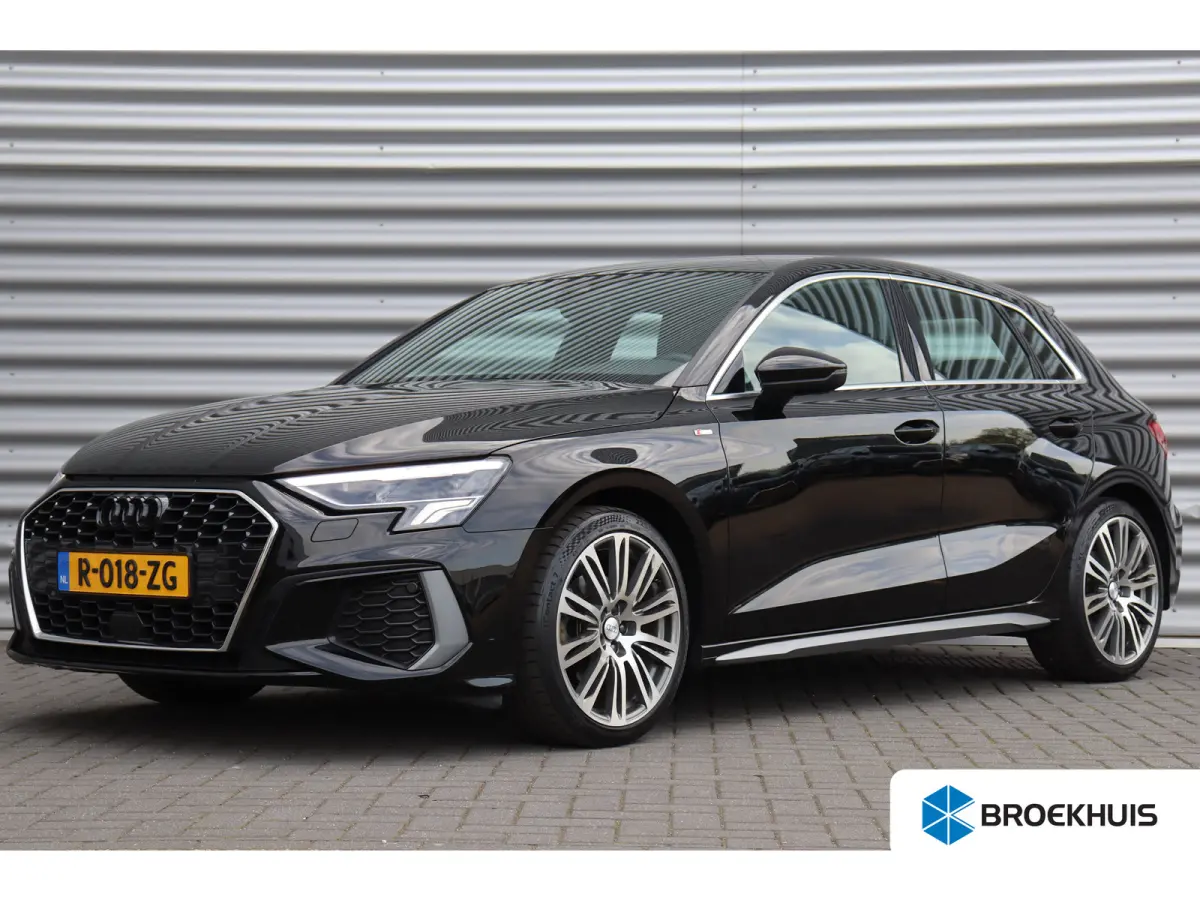 35 TFSI 150PK S EDITION AUTOMAAT / NAVI / LEDER / CLIMA / FULL-LED / PDC / KEYLESS / 18" LMV / CAMERA / 2X S-LINE / ADAPT. CRUISECONTROL !!