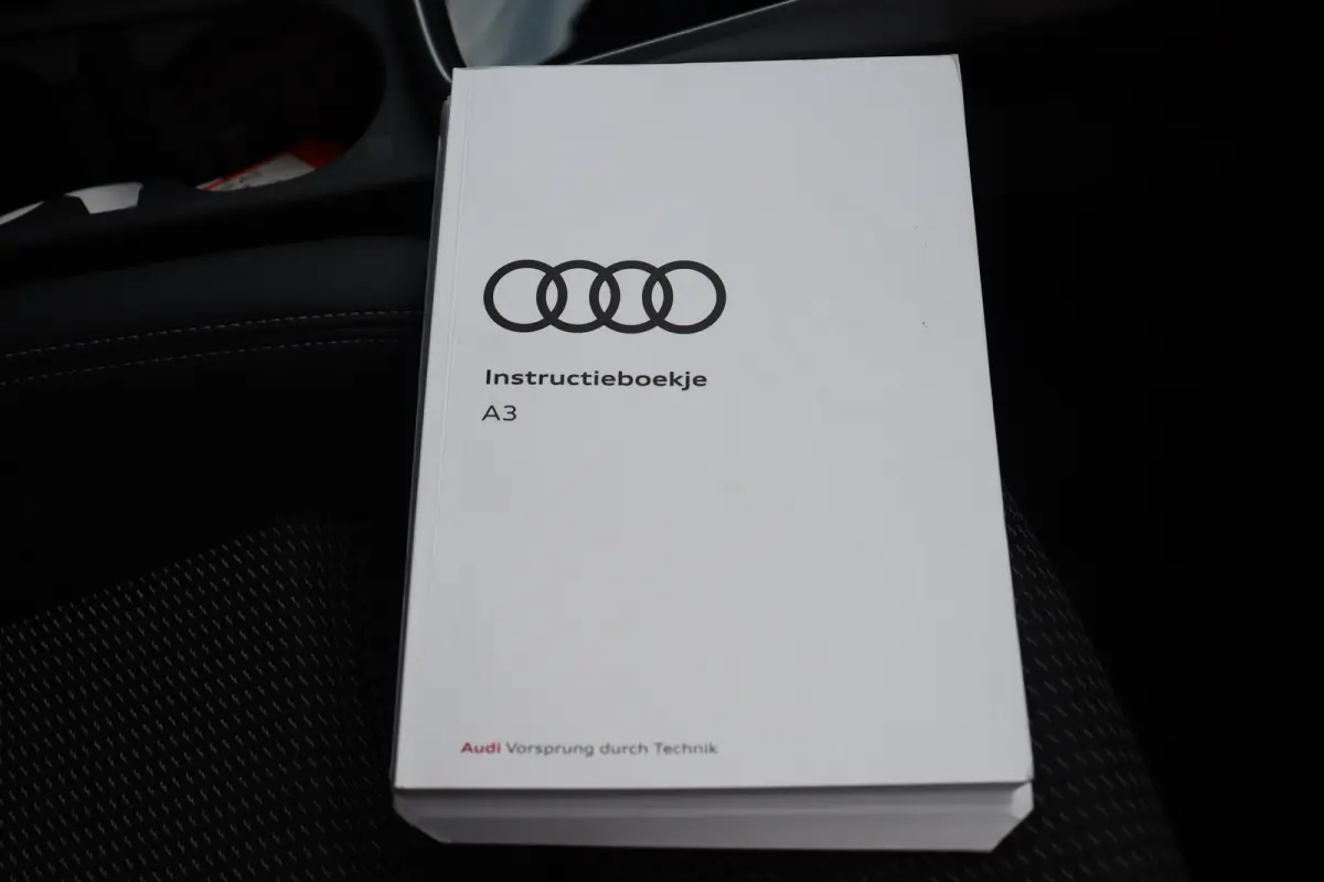 35 TFSI 150PK S EDITION AUTOMAAT / NAVI / LEDER / CLIMA / FULL-LED / PDC / KEYLESS / 18" LMV / CAMERA / 2X S-LINE / ADAPT. CRUISECONTROL !!