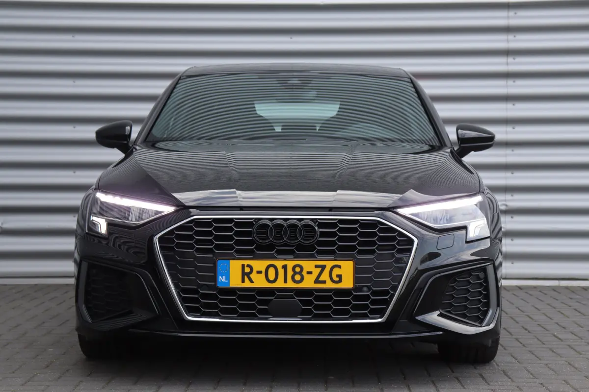 35 TFSI 150PK S EDITION AUTOMAAT / NAVI / LEDER / CLIMA / FULL-LED / PDC / KEYLESS / 18" LMV / CAMERA / 2X S-LINE / ADAPT. CRUISECONTROL !!
