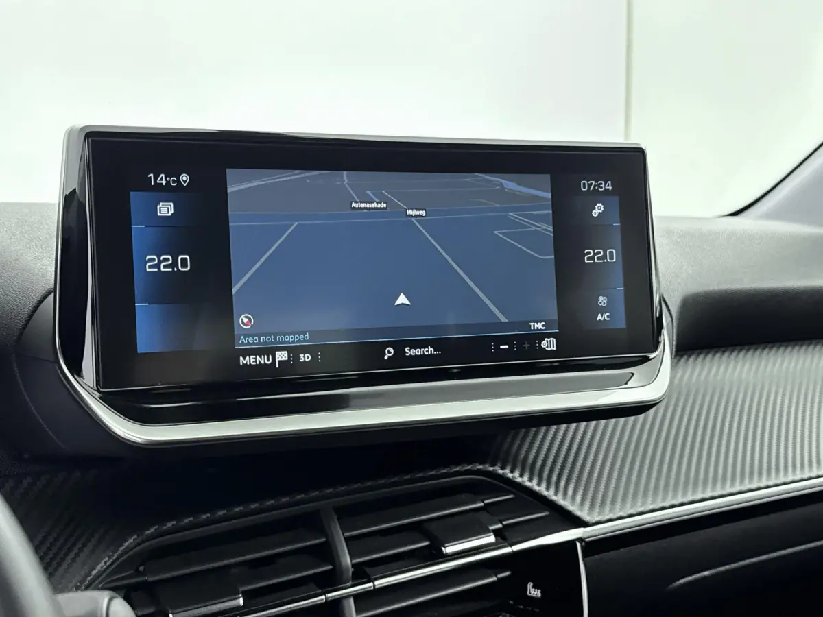 1.2 100pk Allure Pack | Lichtmetalen velgen | Camera | Climate control | Navigatie | Cruise control |