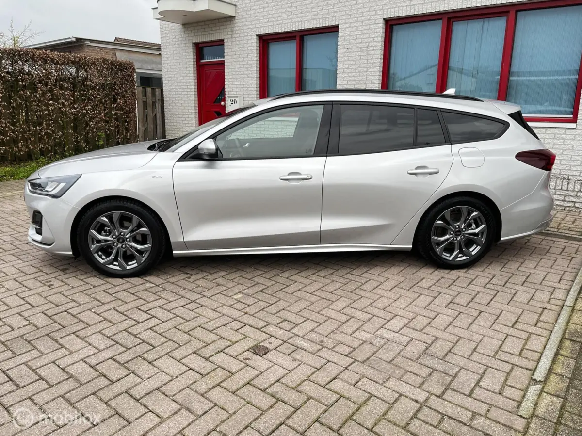 1.0 EcoBoost Hybrid ST Line