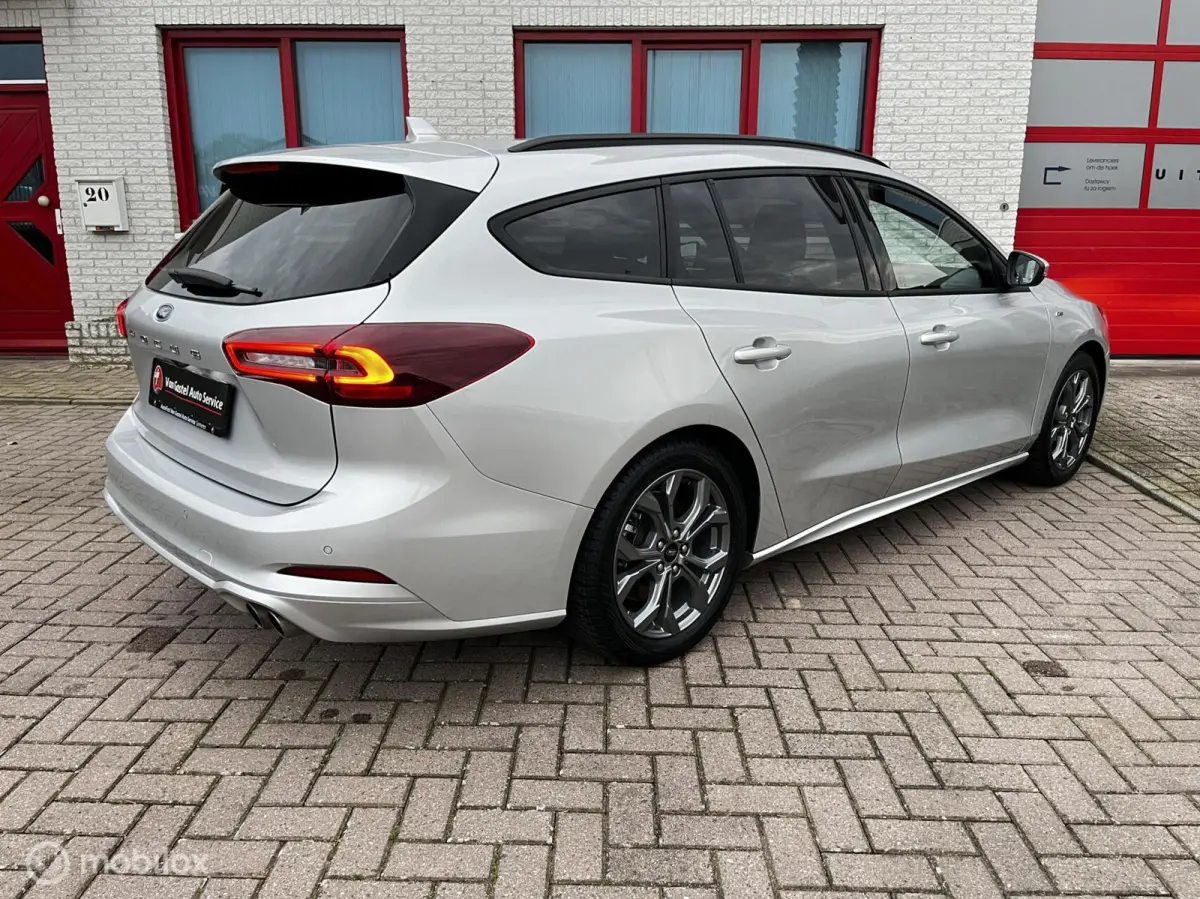 1.0 EcoBoost Hybrid ST Line