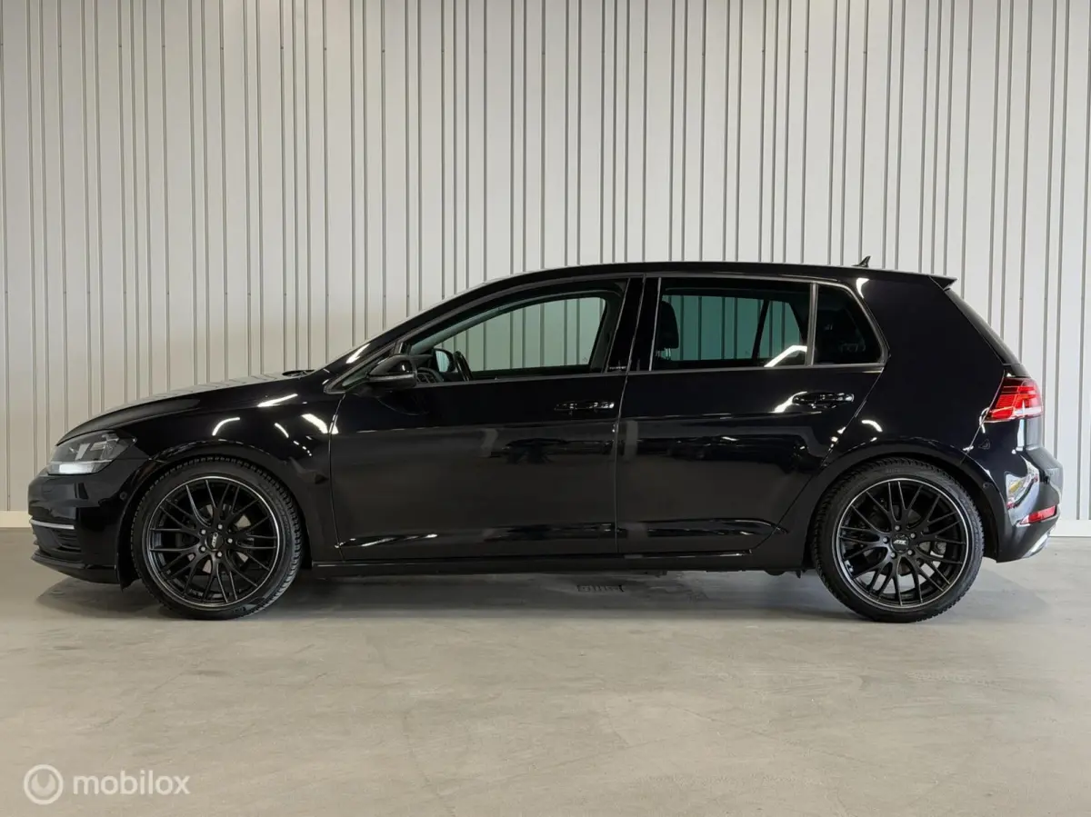 1.0 TSI Highline IQ drive stoelverwarm. navi