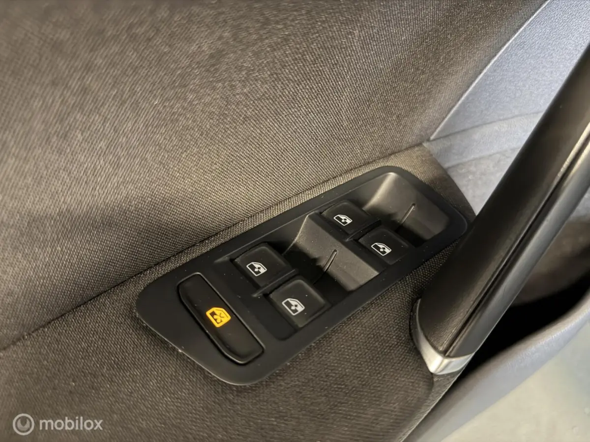 1.0 TSI Highline IQ drive stoelverwarming