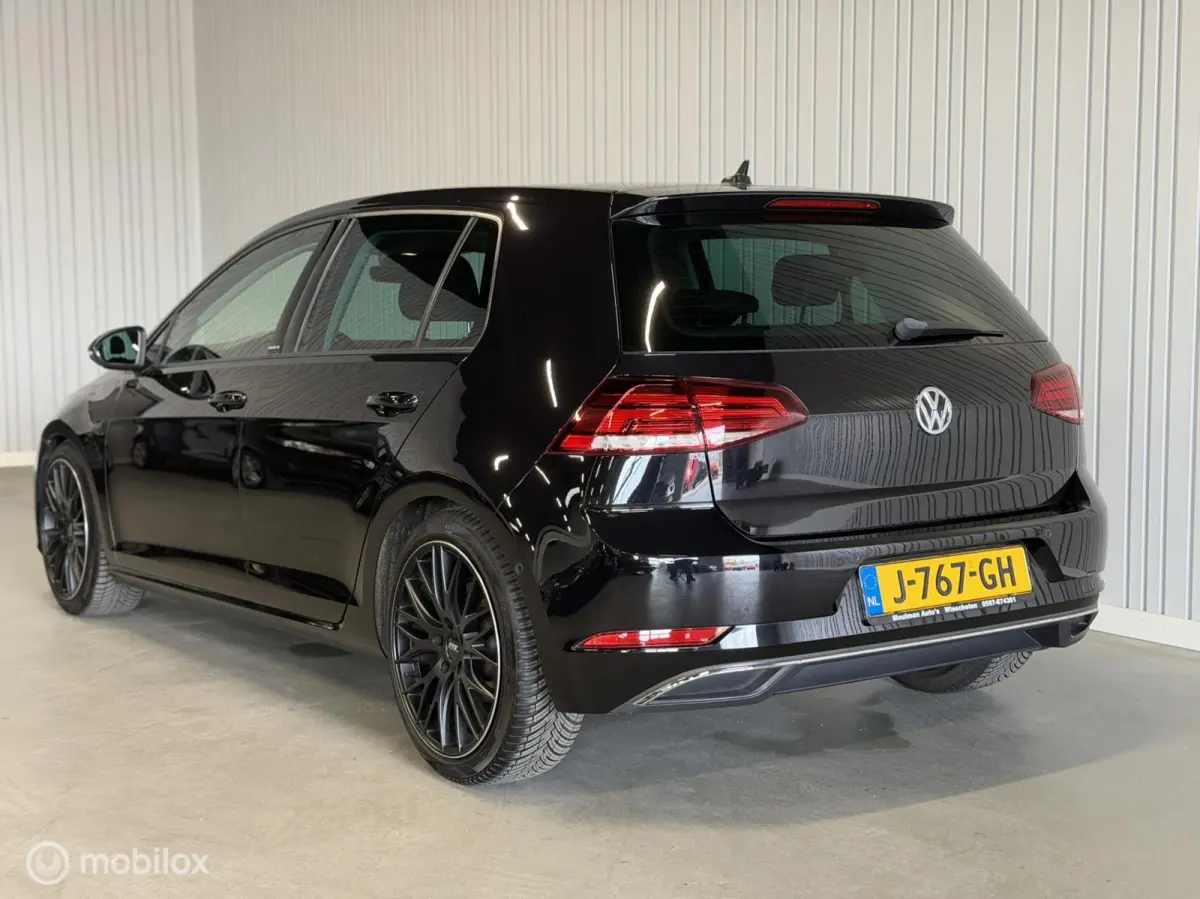 1.0 TSI Highline IQ drive stoelverwarm. navi