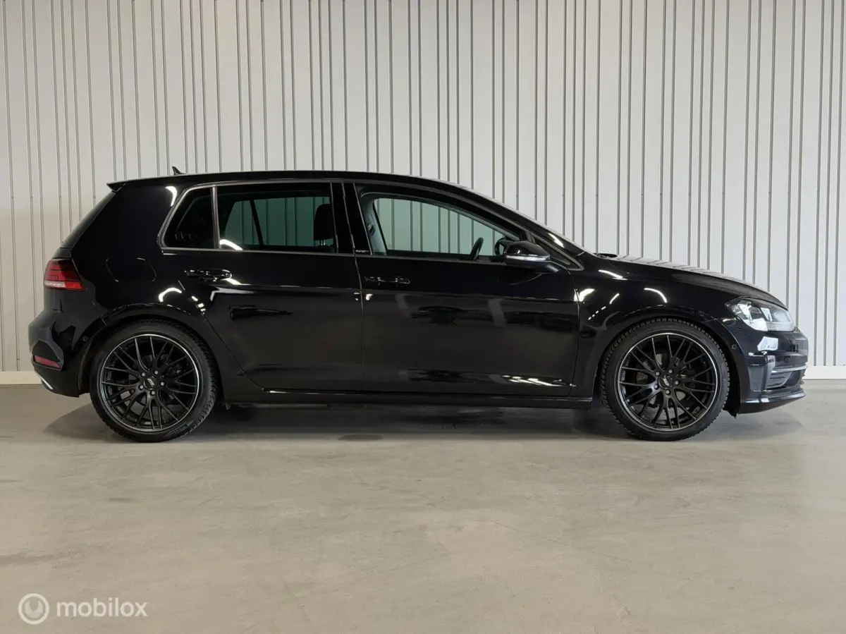 1.0 TSI Highline IQ drive stoelverwarm. navi
