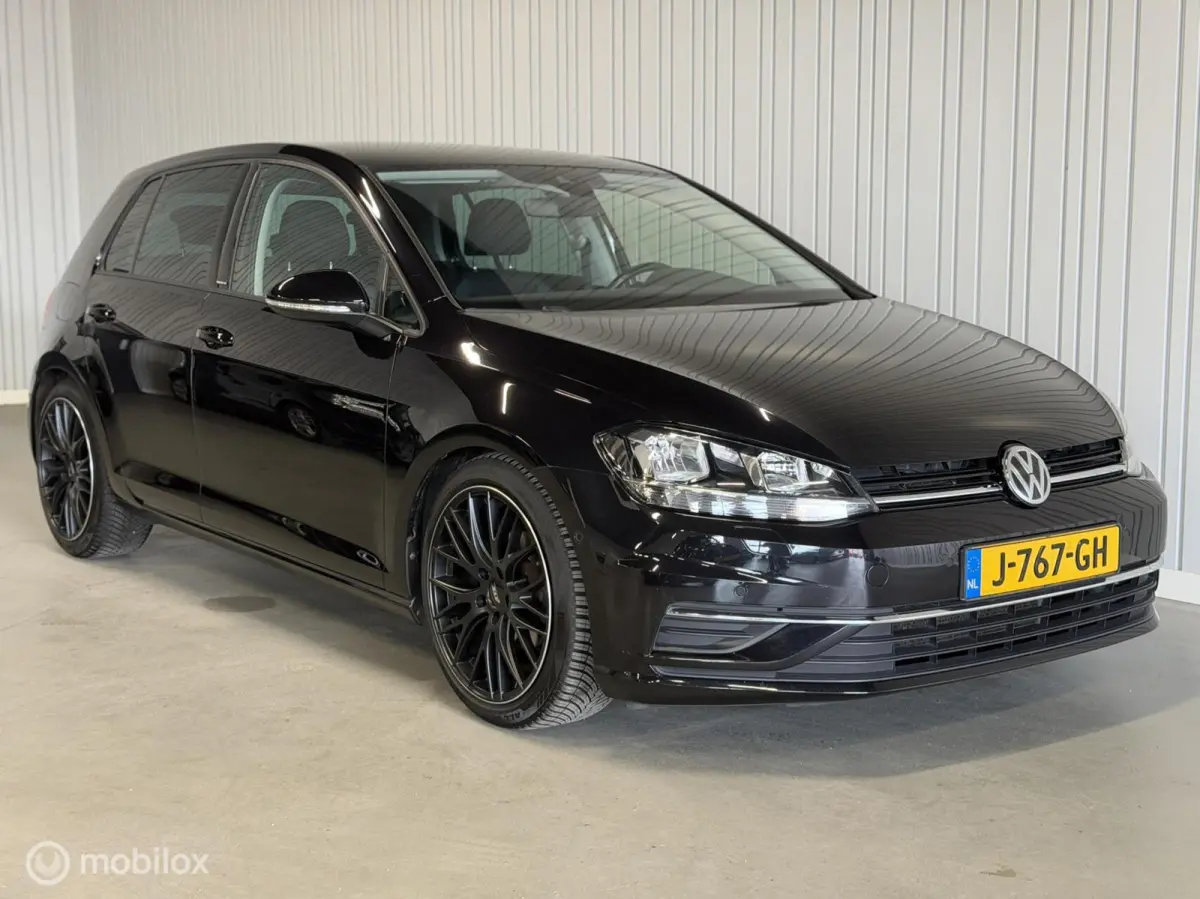 1.0 TSI Highline IQ drive stoelverwarm. navi