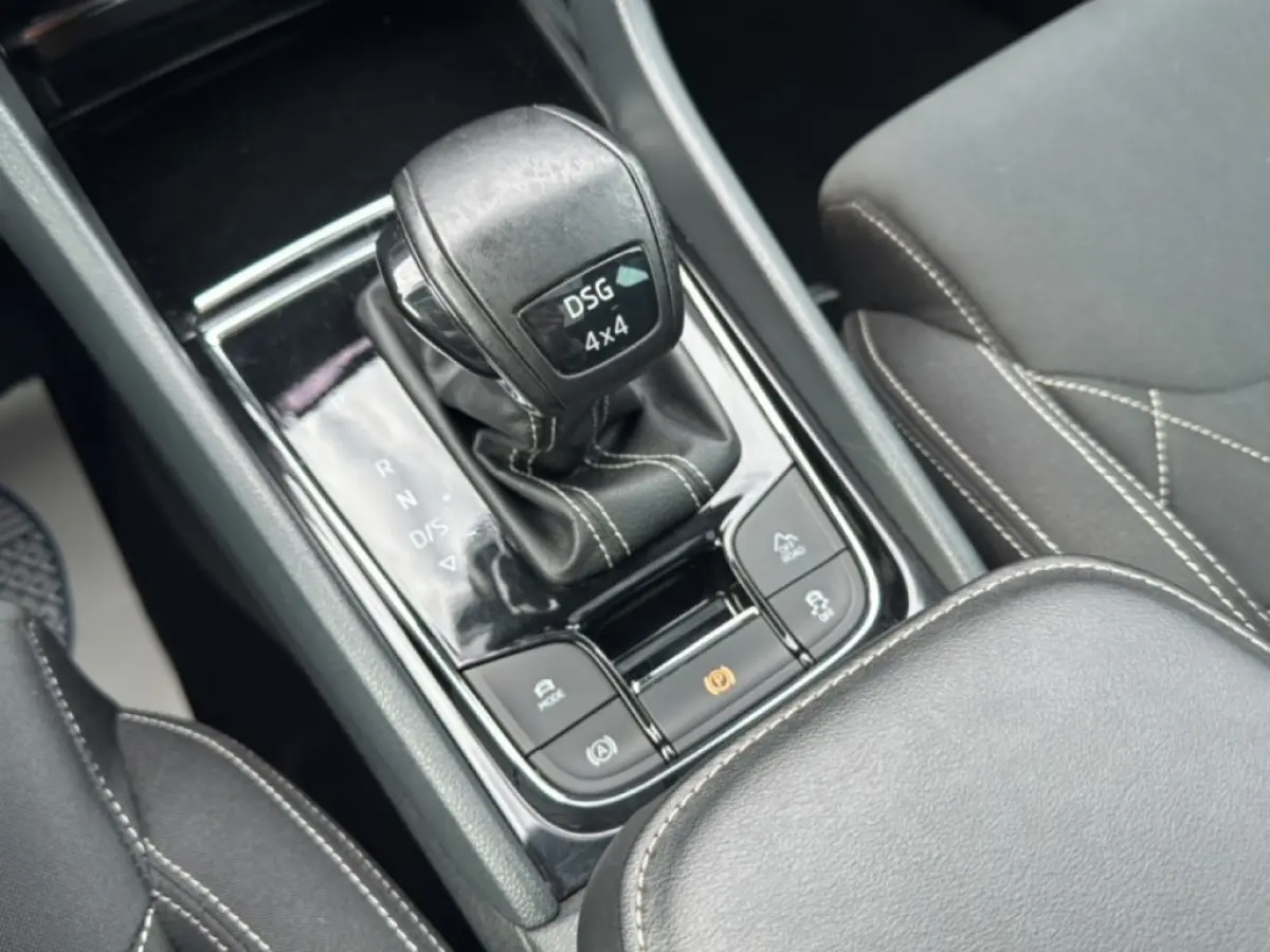 2.0 TSI DSG SPORTLINE 4X4 PANO-DAK/TREKHAAK/STANDKACHEL/CAMERA