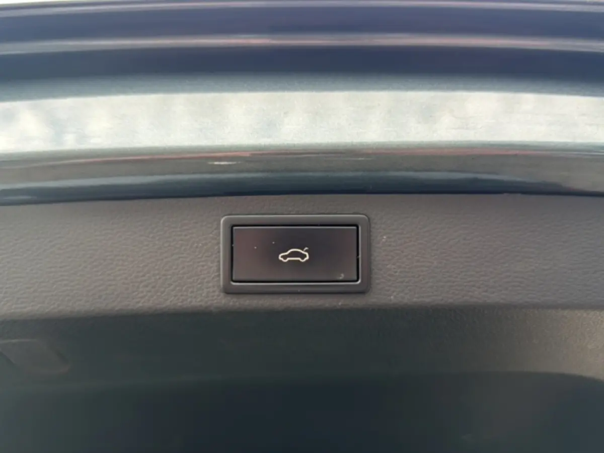2.0 TSI DSG SPORTLINE 4X4 PANO-DAK/TREKHAAK/STANDKACHEL/CAMERA