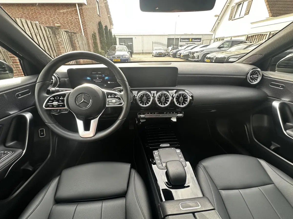 250 e Luxury SOH 98.5% Pano|Sfeer|Matrix|Night