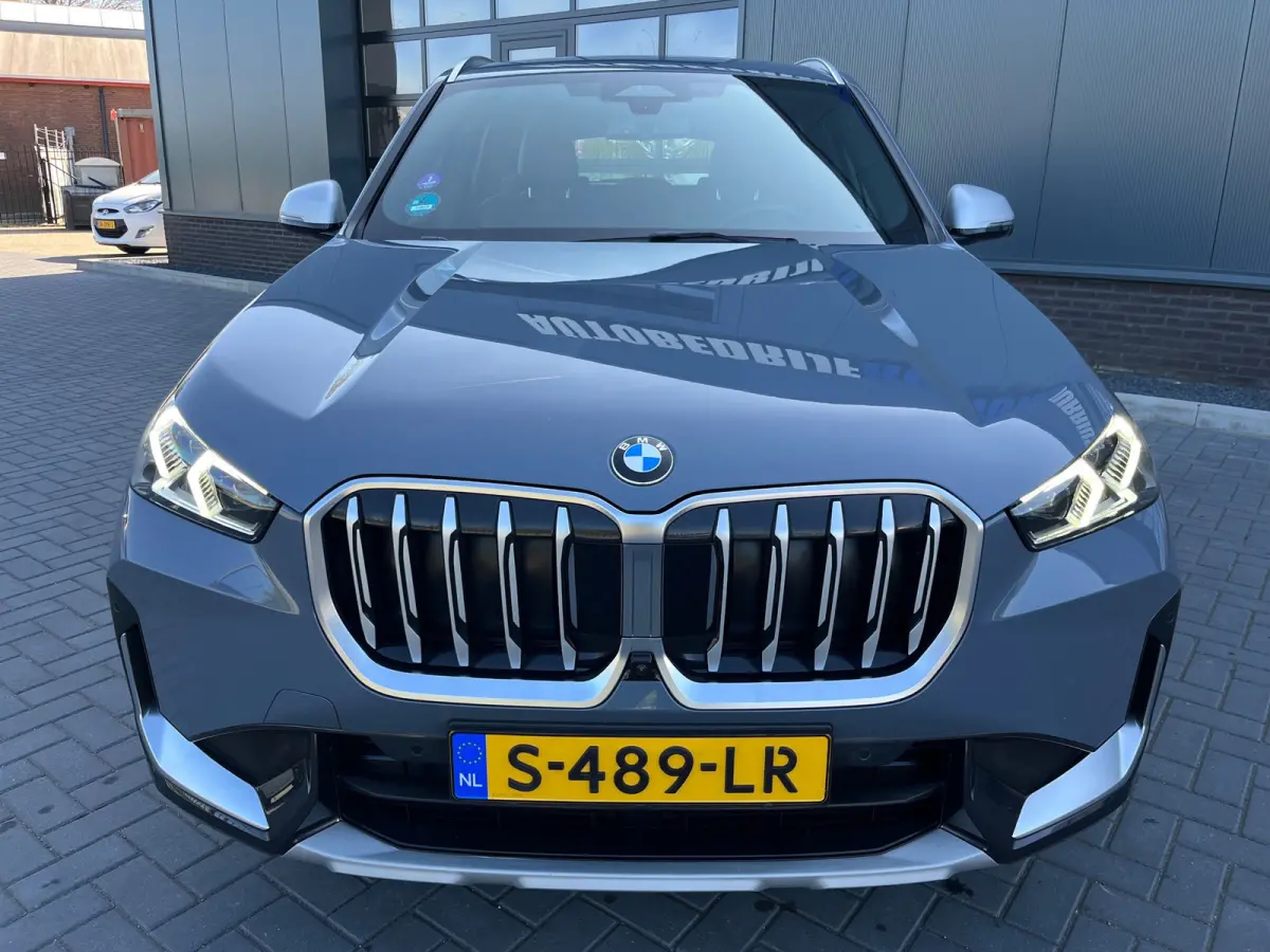 SDrive18i NL.Auto/Individual/Leder/360Camera/Widescreen/Adaptive-Cruise/1Ste Eigenaar/Dealer Onderhouden