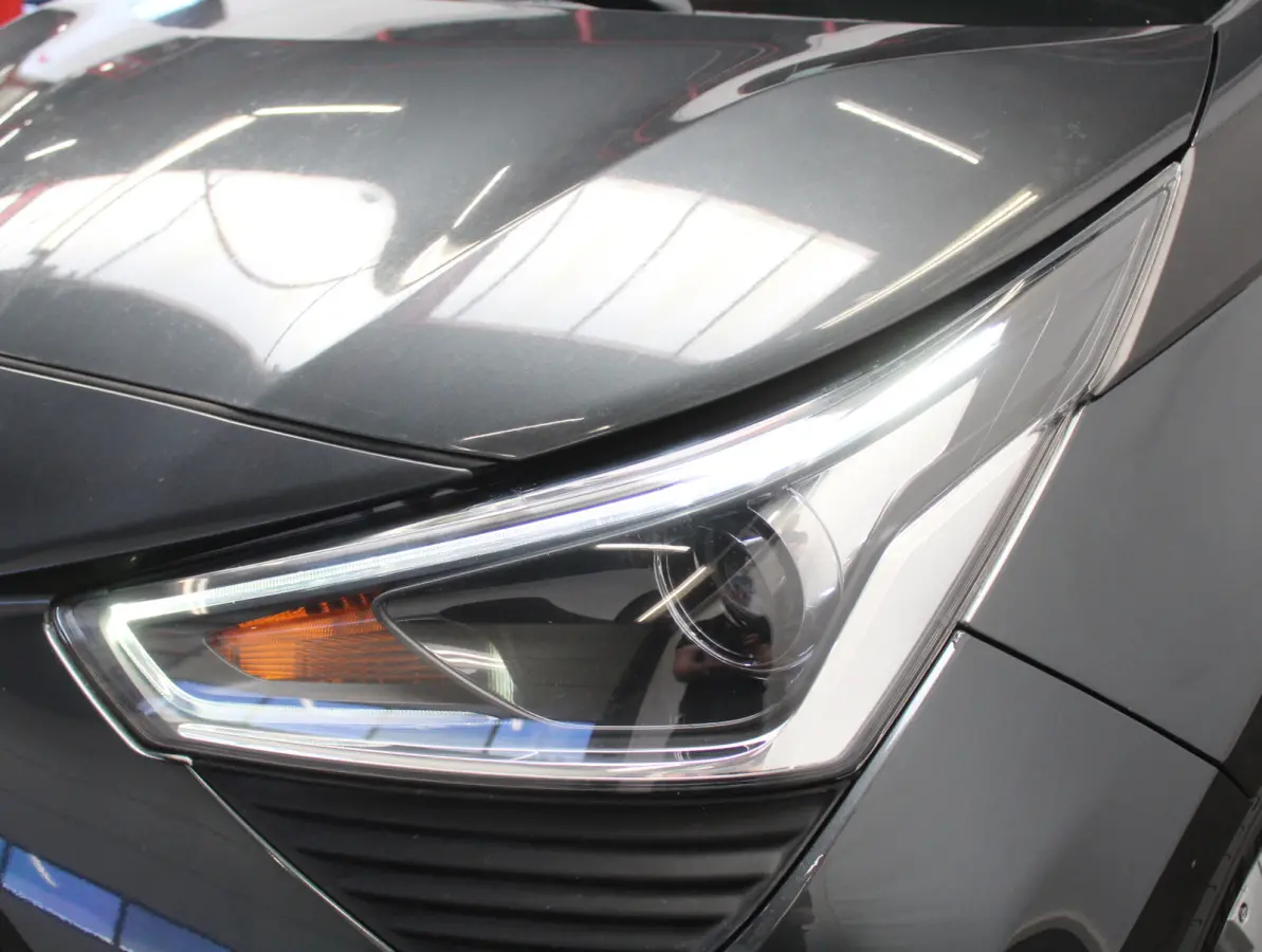 1.0 VVT-i x-fun AIRCO | CV | LED | STB | BLUETOOTH | ELRM | ISOFIX