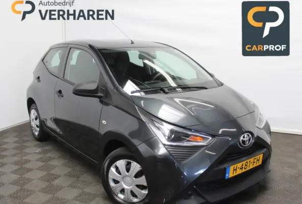 1.0 VVT-i x-fun AIRCO | CV | LED | STB | BLUETOOTH | ELRM | ISOFIX