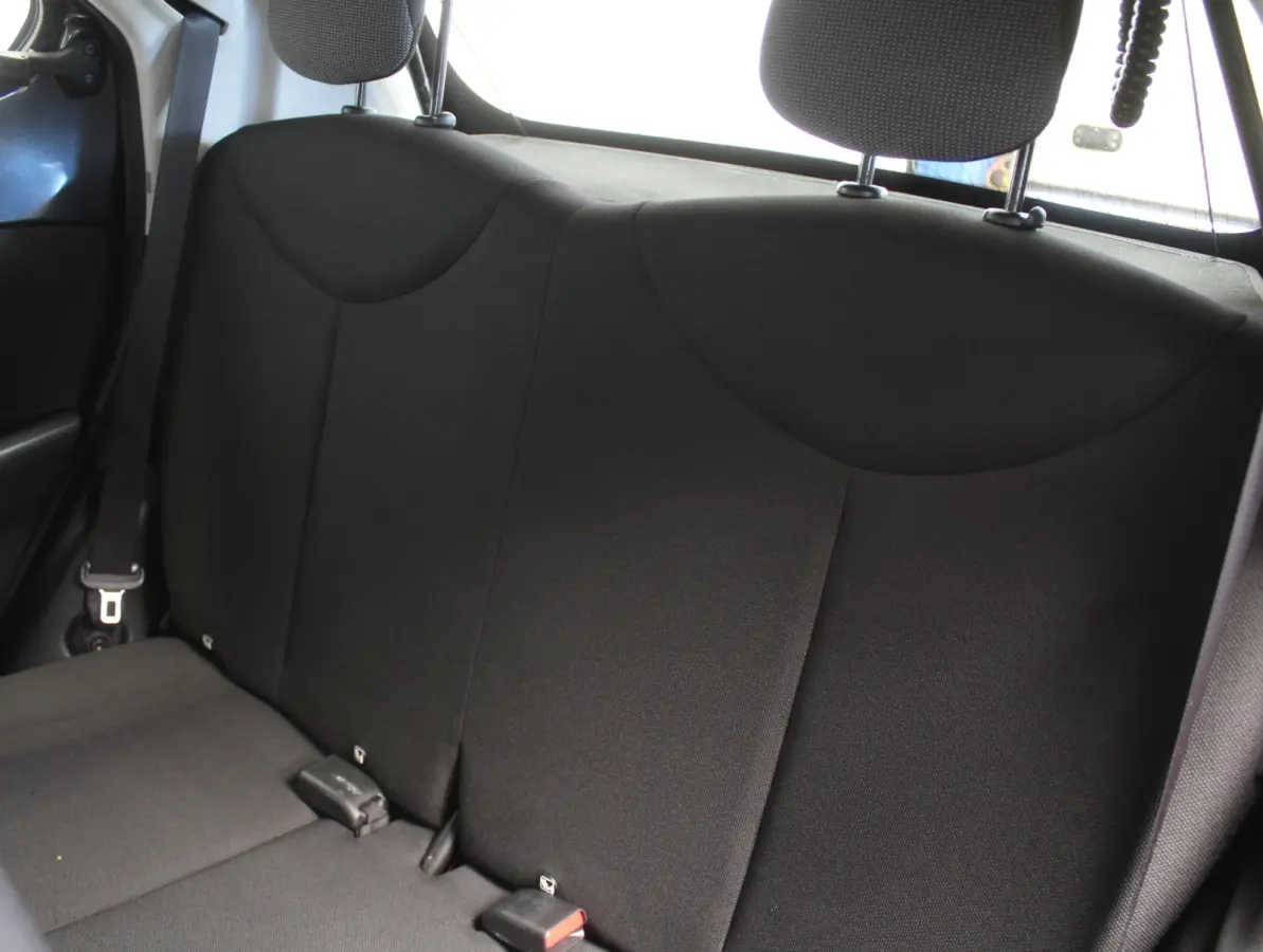 1.0 VVT-i x-fun AIRCO | CV | LED | STB | BLUETOOTH | ELRM | ISOFIX