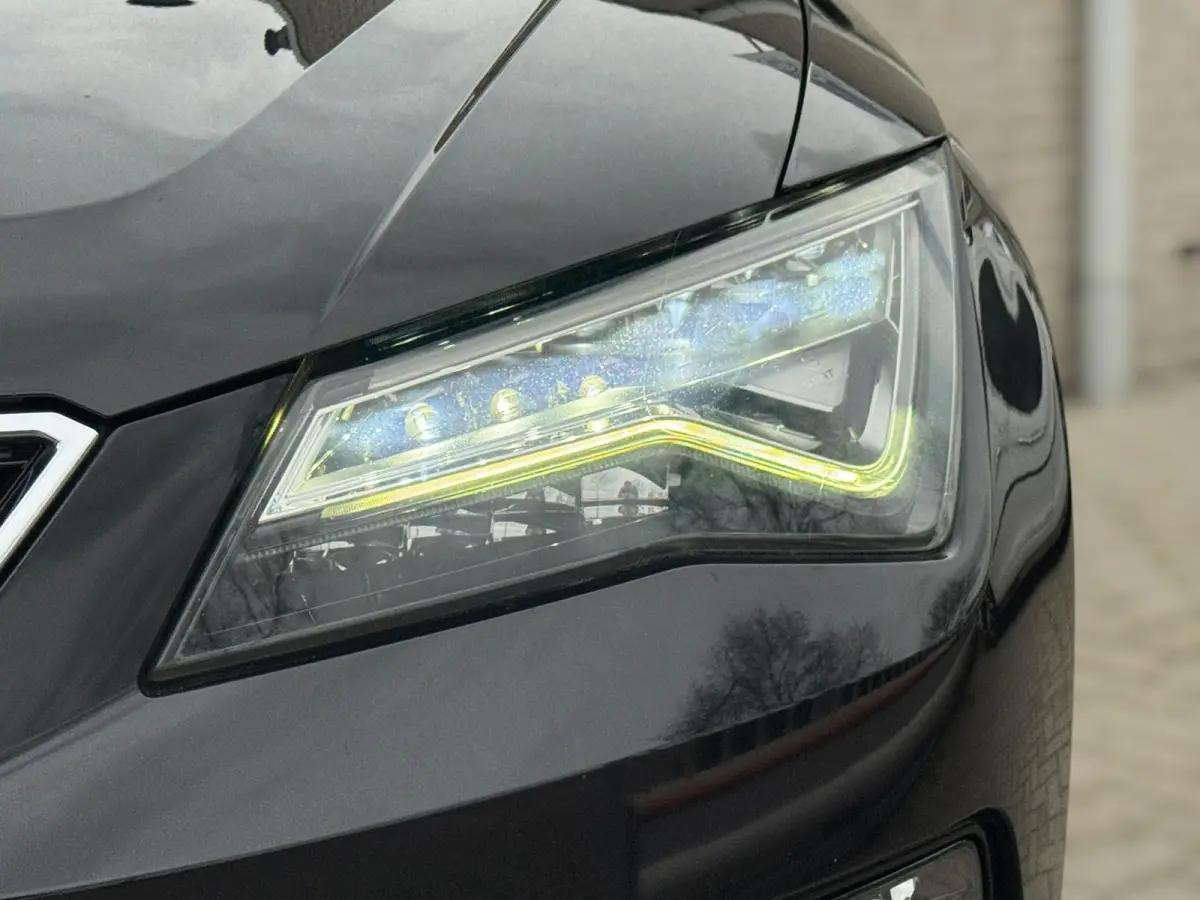 1.4 EcoTSI Xcellence CAMERA / PDC / CRUISE / CARPLAY / NAVI / ECC / NL AUTO / GOED ONDERHOUDEN / ALCANTARA / ZWARTE HEM