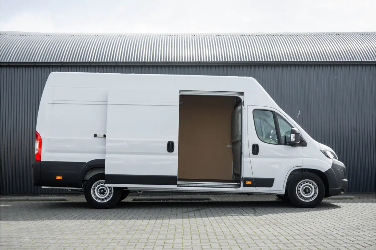 **2.2 BlueHDi L4H3 | Nieuwstaat | 140 PK | Camera | Cruise | Airco | Lane Assist**