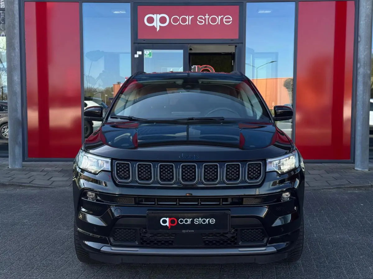 4xe 240 Plug-in Hybrid S | Camera | Leder | Stoelverwarming