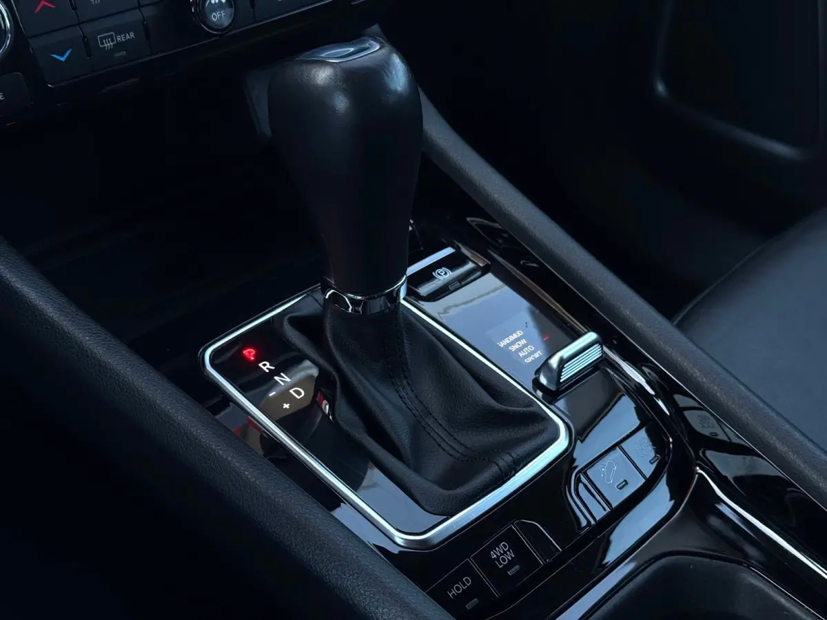 4xe 240 Plug-in Hybrid S | Camera | Leder | Stoelverwarming