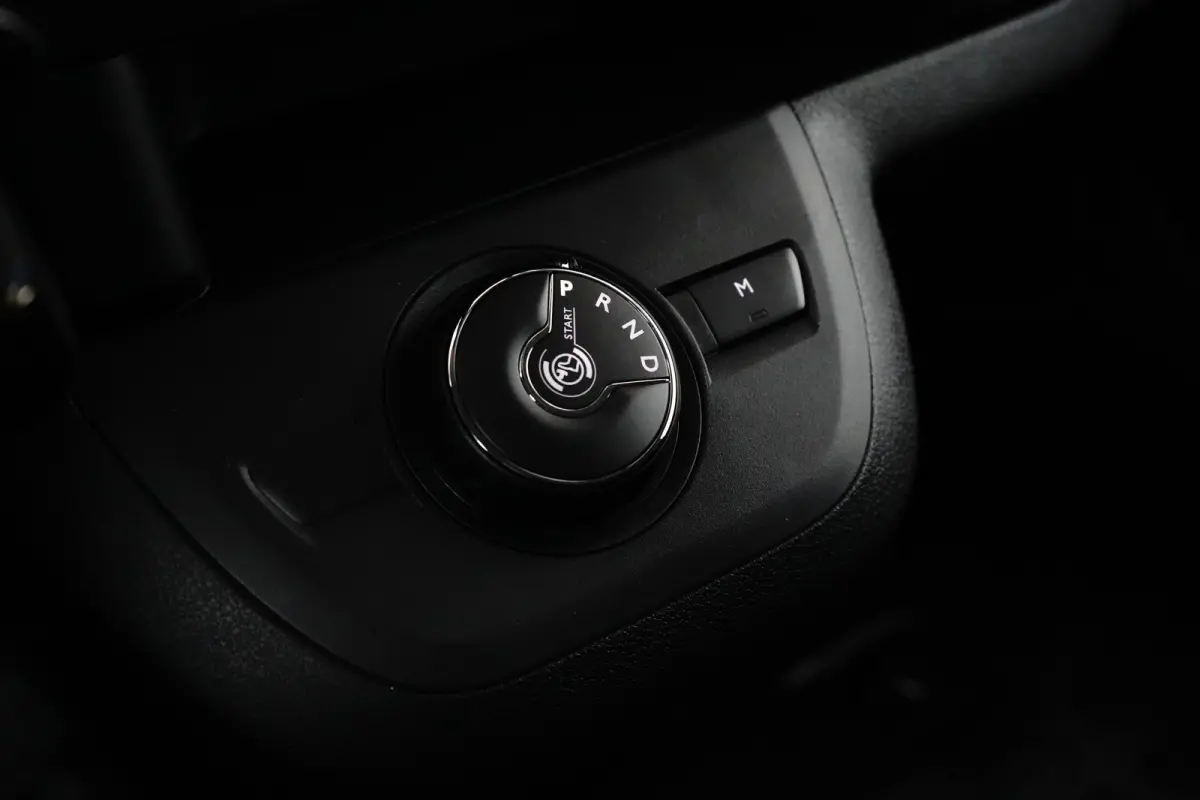 2.0 Blue HDi 180 S&S L2 Airco | Adaptive Cruise control |
