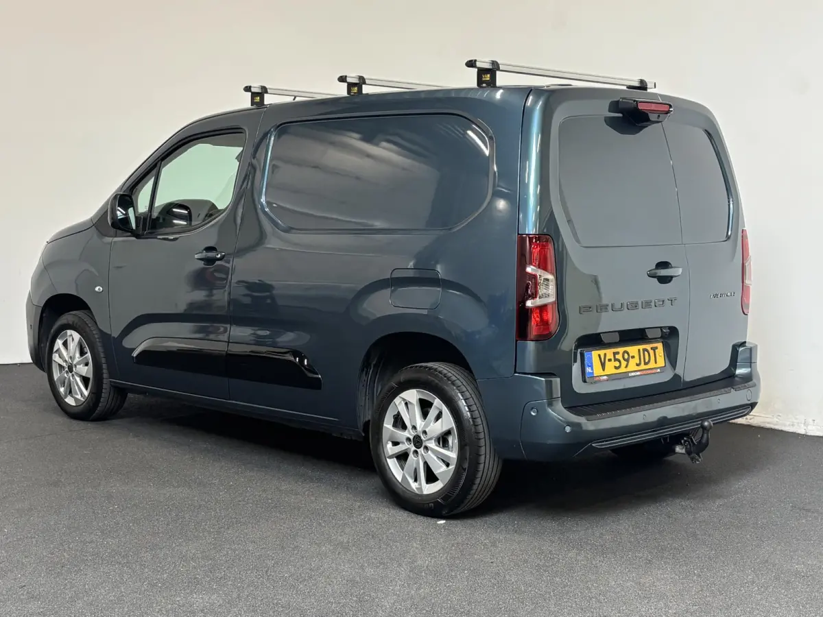 1.5 HDI 130PK L1 130PK NIEUW MODEL Airco Cruise Control  LM velgen Navi Trekhaak PDC V&A Camera