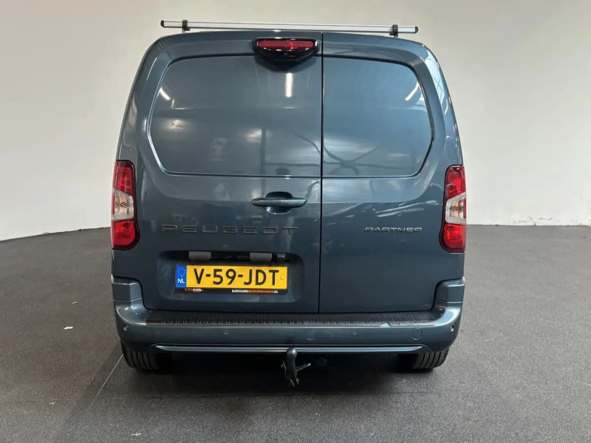 1.5 HDI 130PK L1 130PK NIEUW MODEL Airco Cruise Control  LM velgen Navi Trekhaak PDC V&A Camera
