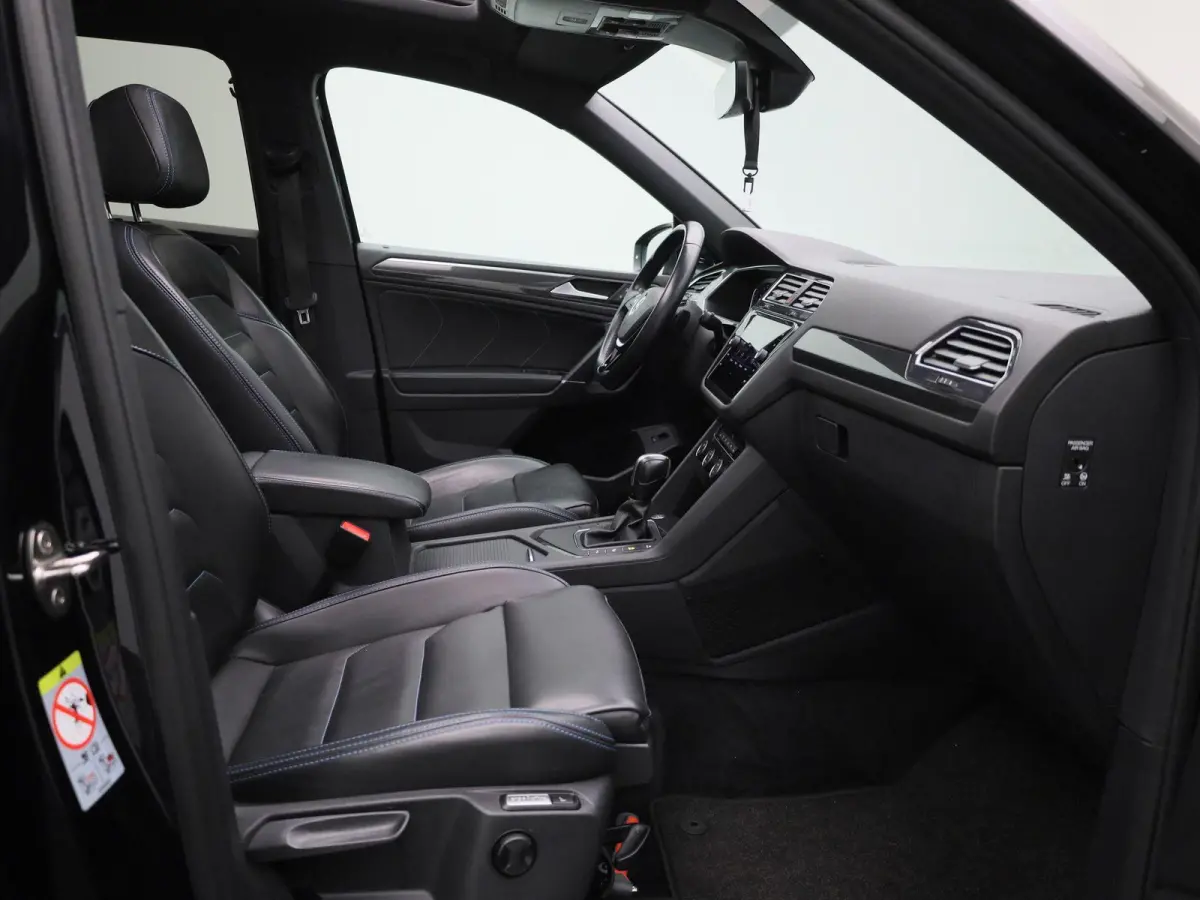 1.5 TSI Highline Business R | Automaat | Panoramadak | Stoelverwarming | Achteruitrijcamera | Parkeersensoren |